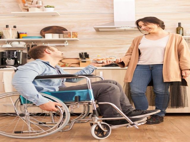 helping-hands-at-home-ndis-support-in-melbourne