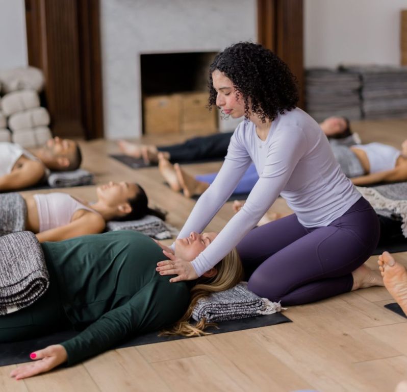 group-yin-and-sound-classes-bilgola-big-1