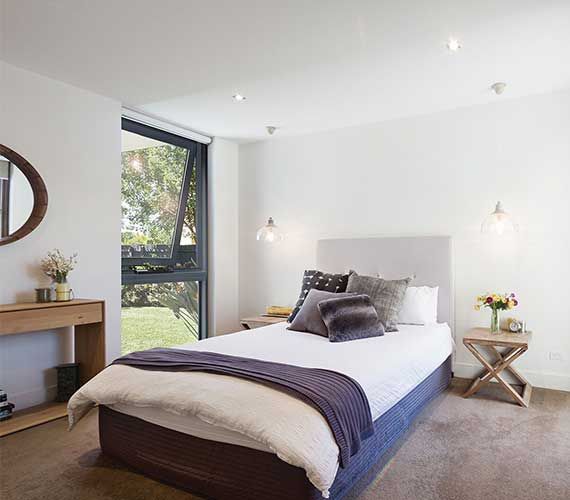 premium-louvre-windows-for-modern-homes-big-0