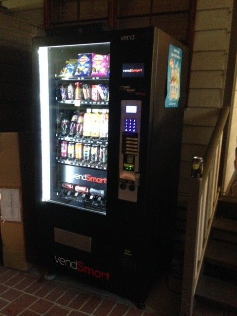 vending-machines-gosford-install-smart-snack-drink-machines-big-0