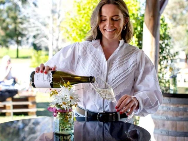 visit-pokolbin-wineries-for-relaxed-wine-experiences