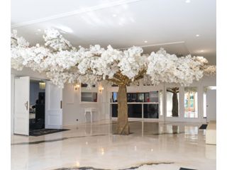 professional-meeting-room-hire-made-easy-in-melbourne-small-0
