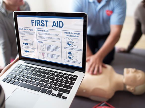 essential-hands-on-skills-with-first-aid-training-courses