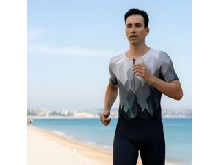 performance-activewear-built-for-everyday-training-small-0