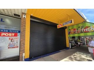 shop-front-security-roller-shutters-small-0