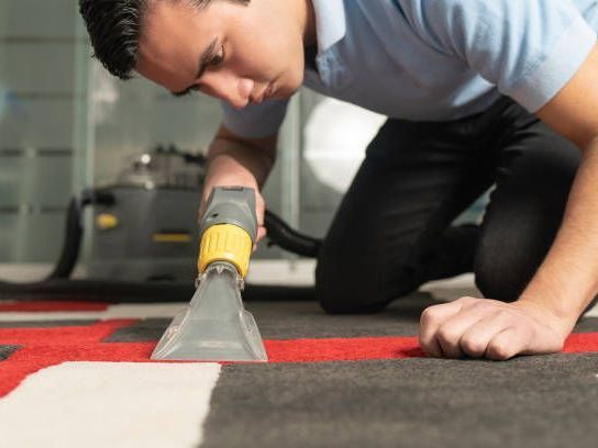 move-out-stress-free-with-reliable-end-of-lease-carpet-care