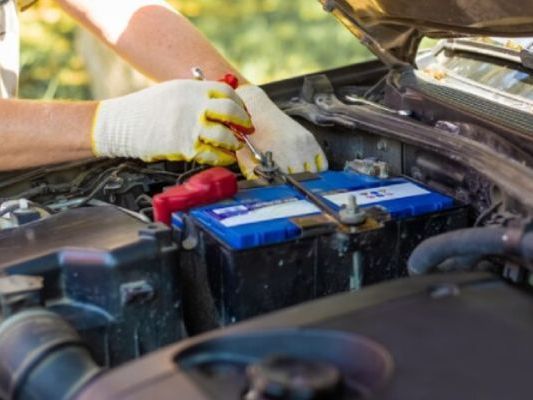 car-battery-replacement-near-me-today
