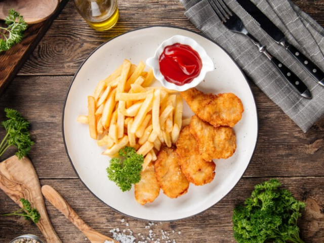tasty-fish-and-chips-takeaway-shop-in-newcomb