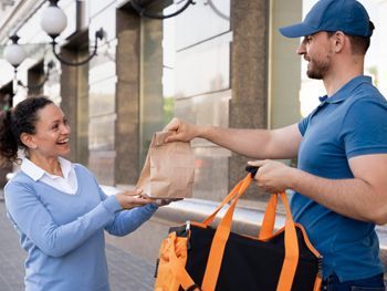 same-day-courier-service-canberra