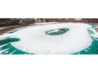 extend-your-swimming-season-with-energy-saving-pool-covers-small-1