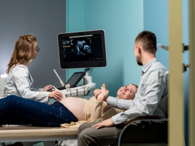 personalized-pregnancy-care-with-obstetrician-services