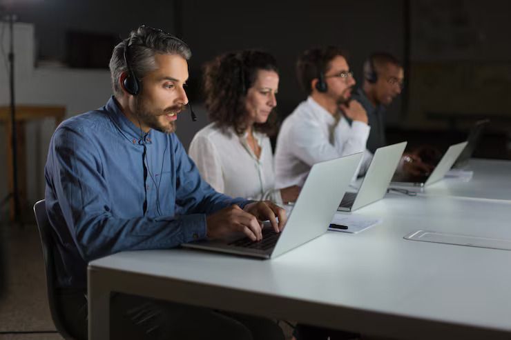 simplify-business-operations-with-unified-communication-big-0