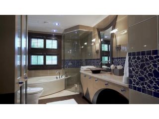 expert-bathroom-renovations-north-shore-25-years-experience-small-0