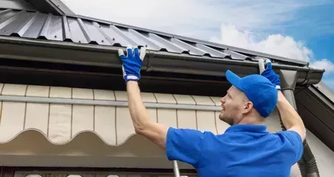gutter-cleaning-in-beaconsfield-big-0