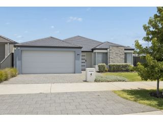 fully-planned-homes-for-sale-in-baldivis-by-spires-small-0