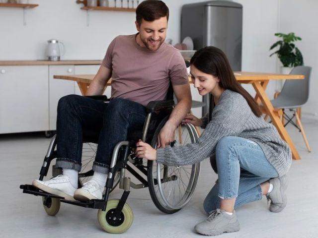 get-essential-personal-care-assistance-in-gold-coast