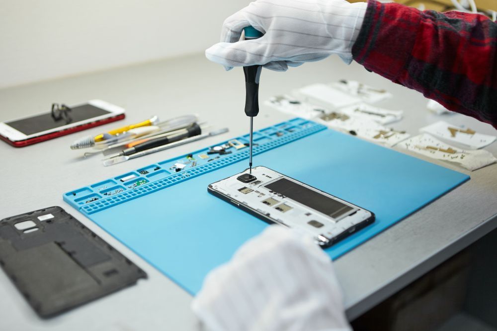prompt-reliable-iphone-repairs-in-adelaide-by-trusted-techies-big-0