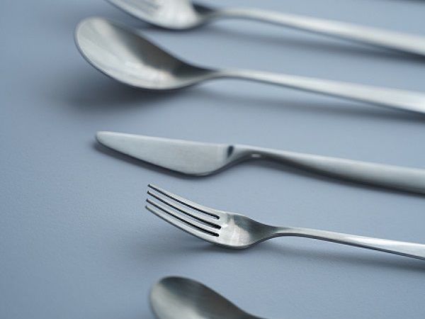 premium-cutlery-set-for-modern-dining-victorian-homeware