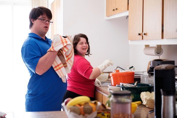 caring-support-workers-available-for-daily-home-assistance-big-0