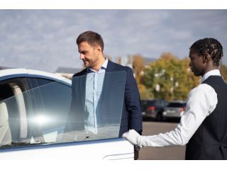 hunter-valley-corporate-transfer-chauffeur-hire-small-0