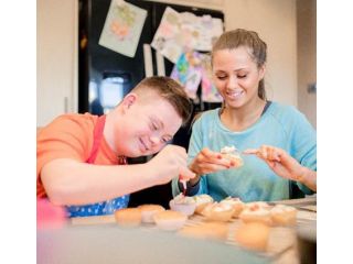 professional-in-home-personal-care-support-small-1