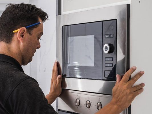microwave-leakage-testing-in-melbourne-powerq-test-and-tag