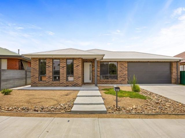 the-smart-investors-guide-to-choosing-a-property-advisor