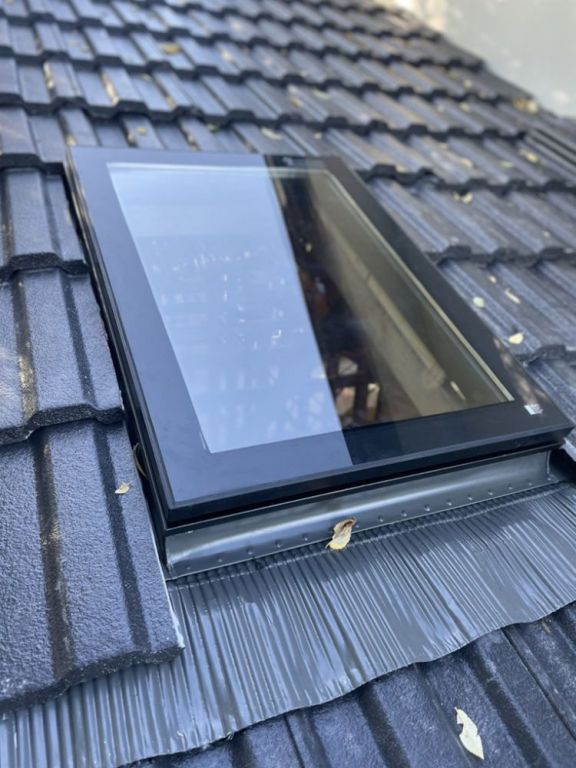 regular-roof-cleaning-services-in-gold-coast-big-1