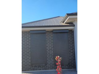 heavy-duty-widespan-roller-shutters-for-large-spaces-small-0