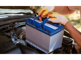 fast-car-battery-replacement-near-canberra-small-0