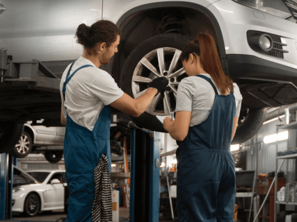 fix-suspension-issues-fast-with-car-suspension-repair-near-you