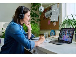 learn-to-teach-english-online-with-tesol-australia-small-0
