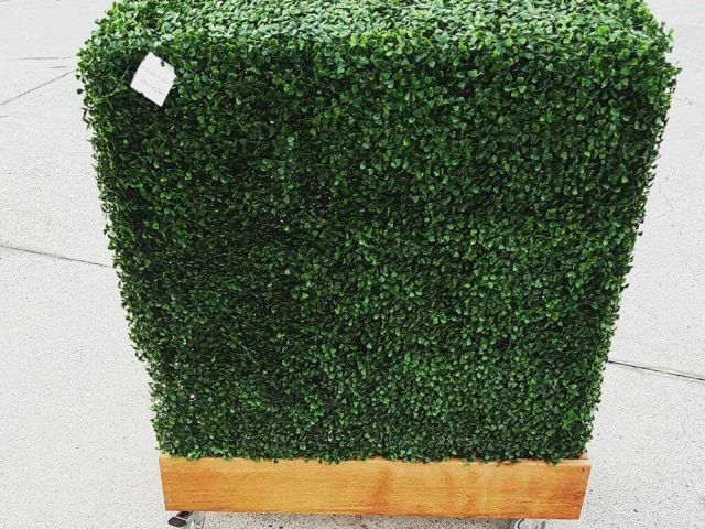 dense-artificial-plant-hedge-for-instant-green-privacy