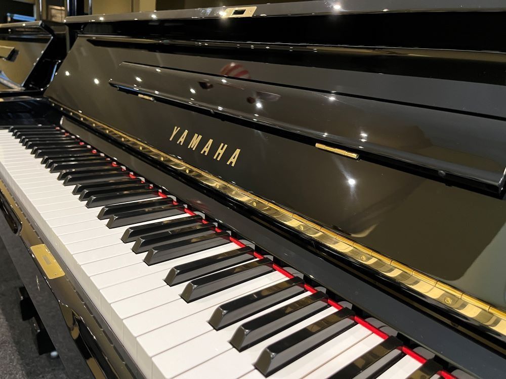 yamaha-ux3-upright-piano-for-sale-big-0