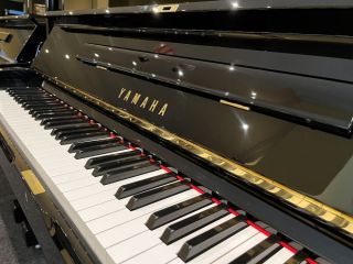 yamaha-ux3-upright-piano-for-sale-small-0