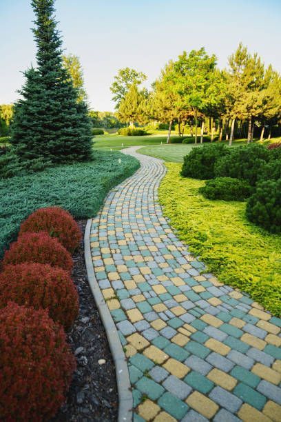 unsure-of-costs-get-landscaping-estimate-before-you-start-big-3