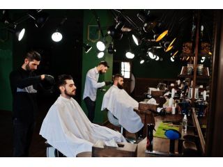 skilled-barbers-in-mulgrave-for-sharp-and-stylish-haircuts-small-0