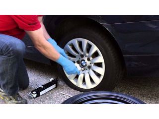 flat-tyre-roadside-assistance-quick-help-when-you-need-it-most-small-0