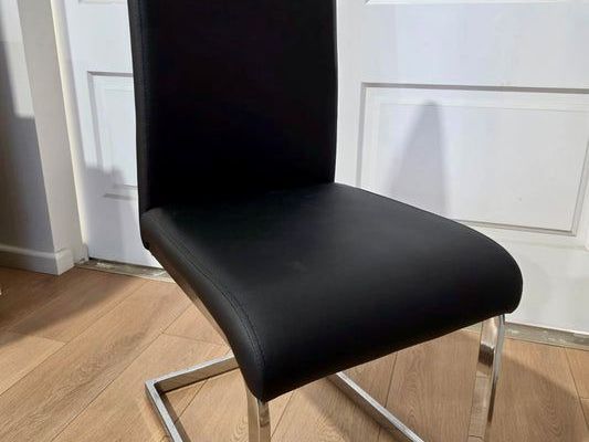 salon-makeup-chair-and-round-ottoman-stool-for-your-vanity