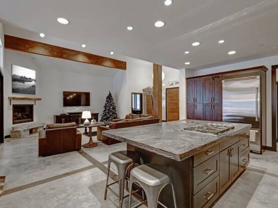 feel-bolder-with-residential-epoxy-flooring-in-sydney