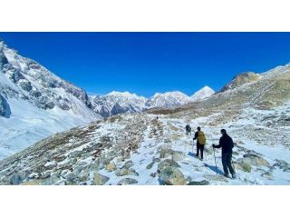 manaslu-circuit-trek-package-guided-himalayan-adventure-small-0
