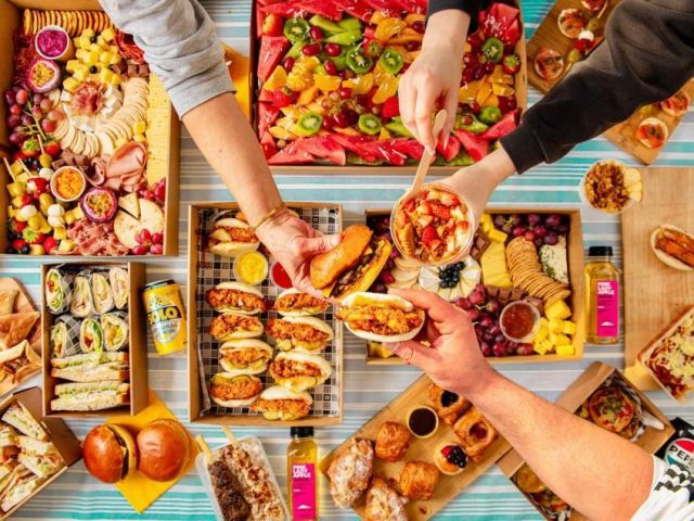 delicious-slider-catering-for-parties