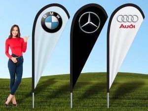 teardrop-banners-durable-and-wind-resistant-promotional-flags
