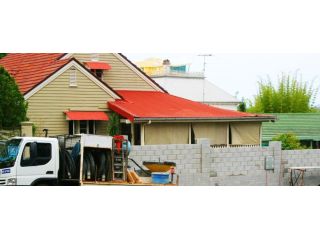bricklayers-near-brisbane-delivering-quality-brick-and-block-work-small-0