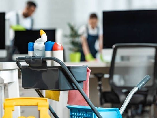 dirty-workspaces-cost-more-than-cleaning-ever-will-today