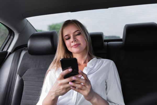 want-a-comfortable-torquay-taxi-service-for-daily-rides-big-0