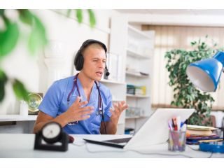 confidential-therapy-emotional-support-small-2
