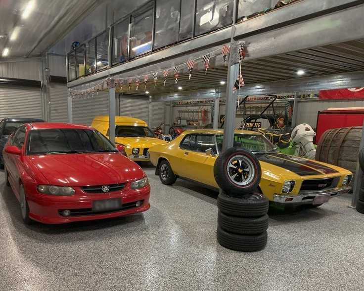 epoxy-garage-floor-solutions-urban-concrete-floors