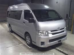 professional-bus-hire-service-westcourt