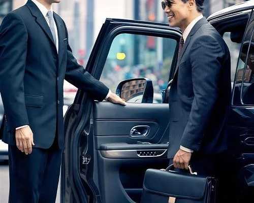 book-maxi-taxi-online-easy-reliable-group-travel-in-melbourne